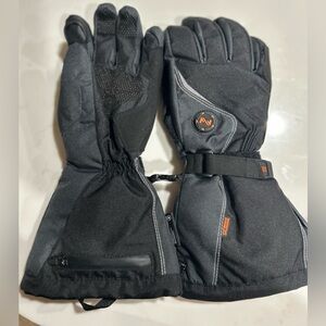 Fieldsheer heated ski gloves unisex size small